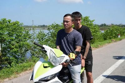 Bắt giữ hai đối tượng cướp giật tài sản của nữ du khách nước ngoài