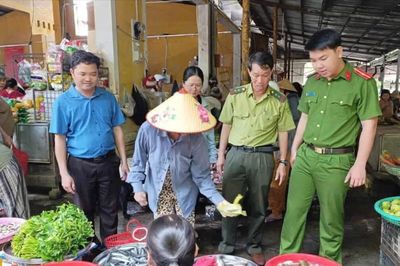 Siết chặt nạn mua bán chim trời, động vật hoang dã
