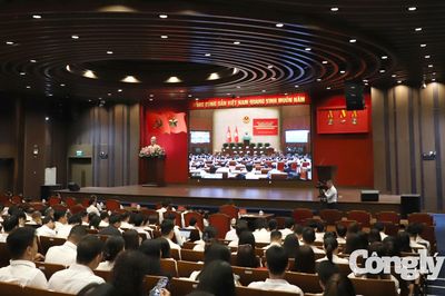 Hội nghị toàn quốc quán triệt, triển khai thực hiện Nghị quyết Trung ương 4