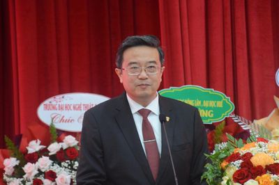 Đại học Huế công bố thành lập trường đào tạo nhân lực AI, điện hạt nhân