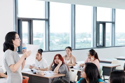Đại học công duy nhất có doanh thu hơn 2.200 tỷ đồng, chi đậm vẫn dư gần 600 tỷ