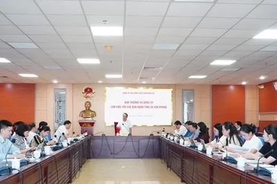 Ban Thường vụ Đảng ủy HĐND tỉnh làm việc về công tác chuẩn bị các nội dung trình kỳ họp HĐND tỉnh