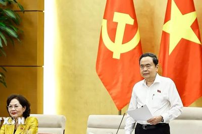 Chủ tịch Quốc hội chủ trì Hội nghị Ban Thường vụ Đảng ủy Quốc hội với Tổ trưởng Tổ đảng Đoàn đại biểu Quốc hội