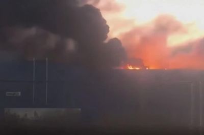 Ukraine đánh vào 'huyết mạch' số, cuộc sống người dân Nga đảo lộn