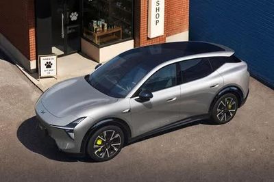 SUV hạng D công suất 249 mã lực, giá gần 660 triệu đồng