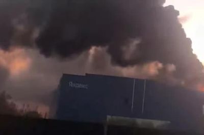 Nga lần đầu công khai hình ảnh nhà máy lọc dầu bị Ukraine tập kích, ông Trump nổi giận