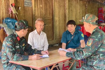 Tiếp nhận, xác minh thông tin tìm kiếm mộ liệt sĩ