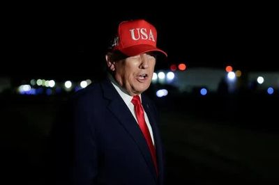 Ông Trump gọi việc Ukraine nối lại các cuộc tấn công nhằm vào nhà máy lọc dầu Nga là “đáng hổ thẹn”