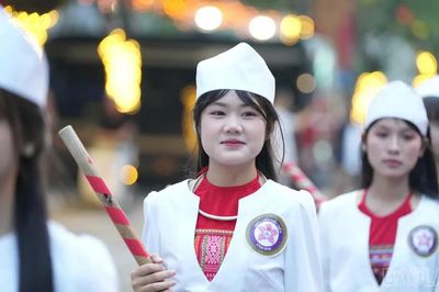 Ấn tượng diễu diễn đường phố Mường Lò