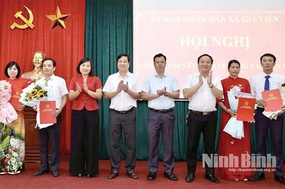 Tăng cường công tác quản lý, xây dựng đội ngũ cán bộ đáp ứng yêu cầu mới