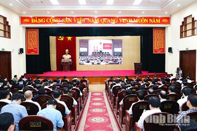 Hội nghị toàn quốc nghiên cứu, quán triệt và triển khai thực hiện Nghị quyết Hội nghị Trung ương 4