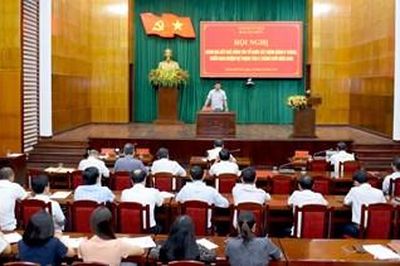 Đánh giá đúng, bố trí phù hợp, quy hoạch cán bộ lâu dài
