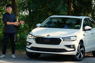 Trải nghiệm 'sedan gầm cao' Skoda Slavia sau 1 năm lăn bánh tại Việt Nam