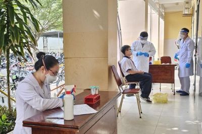 TP.HCM ghi nhận ba học sinh mắc não mô cầu, một ca tử vong
