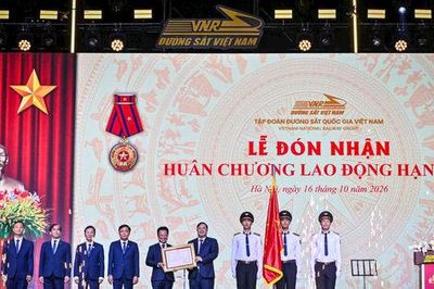 Phó Thủ tướng Thường trực Chính phủ Phạm Gia Túc: Đường sắt cần đổi mới tư duy, quản trị và năng lực tổ chức thực hiện