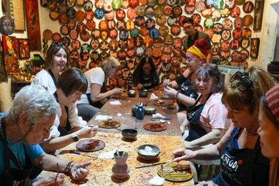 Sơn mài Hạ Thái: Khi chất liệu truyền thống 'sống' cùng nhịp thở đương đại