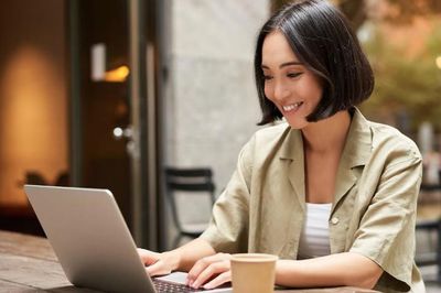 Tuổi trung niên mới thấm: Phụ nữ muốn sống an yên nhất định phải vun đắp 3 điều