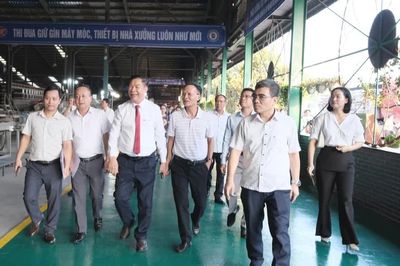 Tăng vai trò thực chất của doanh nghiệp trong liên kết ba nhà