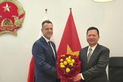 Khai trương Lãnh sự quán danh dự Việt Nam tại thành phố Krakow, Ba Lan