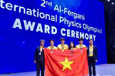 Cả 4 thí sinh Việt Nam đều giành huy chương tại Olympic Vật lý Quốc tế Al-Fergani