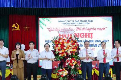 Trường THPT Cẩm Xuyên đổi mới quản trị, nâng chất lượng sau sáp nhập