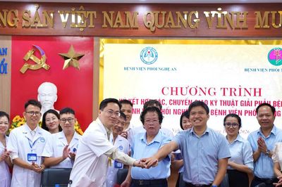 Bệnh viện Phổi Nghệ An làm chủ thêm 3 kỹ thuật phục vụ chẩn đoán u phổi