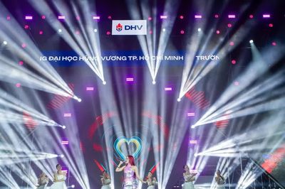 Tân sinh viên DHV mở đầu hành trình đại học bằng hội trại 2N1Đ: Kết nối, trải nghiệm và trưởng thành