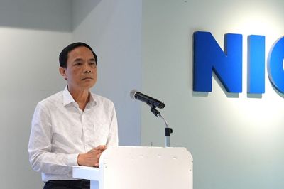 Trung tướng Đặng Vũ Sơn: AI hiện nay quá mạnh và đang thành siêu trí tuệ