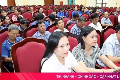 Trường Lưu phối hợp tổ chức phiên giao dịch việc làm