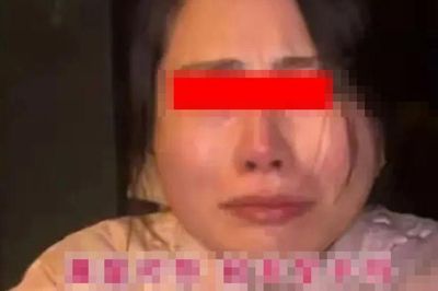 Ly hôn vẫn đòi ở nhà chồng cũ, người phụ nữ bật khóc khi nhận cái kết không ngờ
