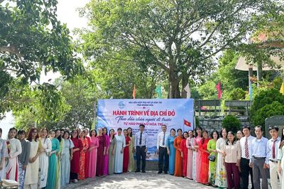 Hội Liên hiệp Phụ nữ xã Hòa Trí tổ chức hành trình về địa chỉ đỏ