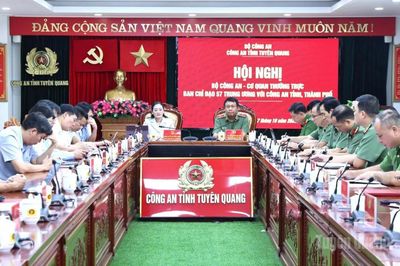 Tháo gỡ 'điểm nghẽn', tạo đột phá chuyển đổi số trong lực lượng Công an nhân dân