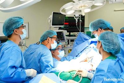 Chuyển giao kỹ thuật phẫu thuật bắc cầu động mạch vành tại Bệnh viện C Đà Nẵng