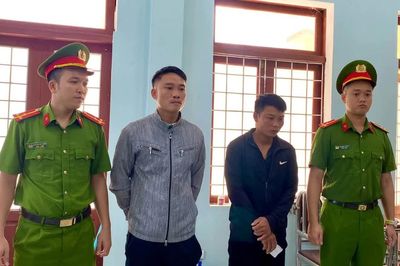 Khởi tố, bắt tạm giam 2 đối tượng sau vụ gây rối tại quán nhậu ở Quảng Trị