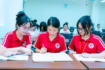 Các trường đại học phải kiểm soát lạm phát điểm số, siết chất lượng đào tạo