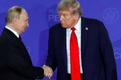 Tổng thống Mỹ Donald Trump miễn trừ các biện pháp trừng phạt Nga