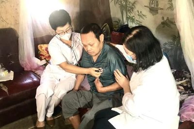 Xã Nguyễn Huệ đưa y tế đến gần dân, về đích sớm nhất tỉnh
