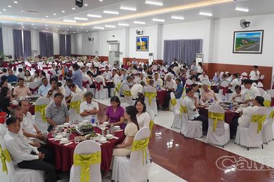 Văn phòng Tỉnh uỷ Cà Mau họp mặt kỷ niệm Ngày truyền thống