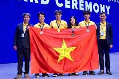 Olympic Vật lý quốc tế Al-Fergani: Cả 4 học sinh Việt Nam đều giành huy chương, xếp thứ tư toàn đoàn