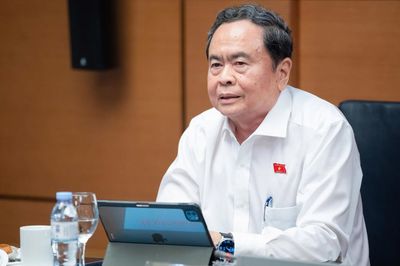 Chủ tịch Quốc hội chỉ ra vòng luẩn quẩn khiến doanh nghiệp nhỏ khó lớn