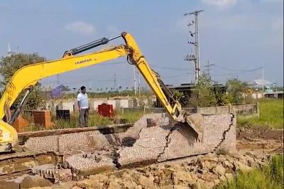 Xã Thanh Oai tăng cường xử lý, tháo dỡ các công trình xây dựng trái phép trên đất nông nghiệp