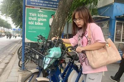 Xe đạp xanh kết nối Metro, thêm lựa chọn di chuyển cho sinh viên Hà Nội