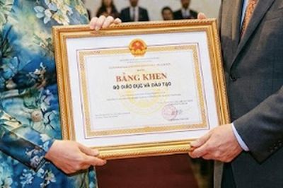 Đáp ứng điều kiện này giáo viên mới được nhận bằng khen của Bộ trưởng