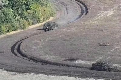 Ukraine giăng bẫy 'nhím' phá thế săn diệt xe tăng từ UAV Nga