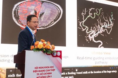 Cập nhật kỹ thuật điện quang can thiệp tiên tiến, giảm xâm lấn cho người bệnh