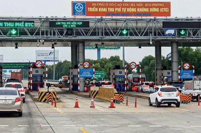 Bộ Xây dựng yêu cầu rà soát việc giảm phí BOT, xử lý hành vi trục lợi