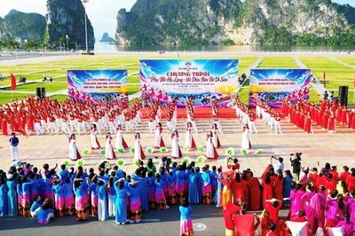 Quảng Ninh: Hơn 1.200 phụ nữ tham gia chương trình 'Phụ nữ Hạ Long - Vũ điệu bên bờ di sản'
