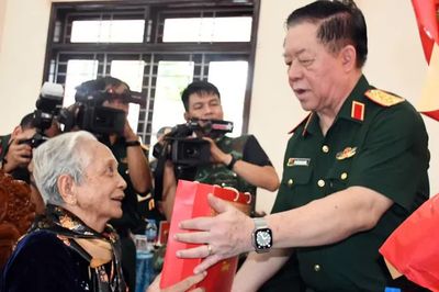 Đại tướng Nguyễn Trọng Nghĩa: Hành động thiết thực, củng cố tình đoàn kết quân - dân