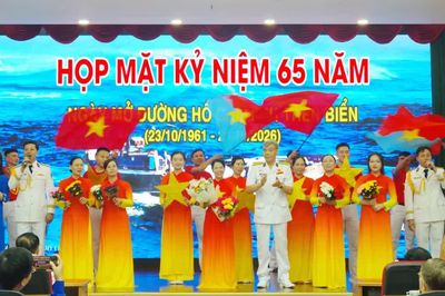 Họp mặt kỷ niệm 65 năm Ngày mở đường Hồ Chí Minh trên biển