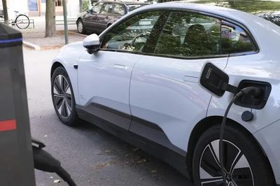 Thói quen sạc xe điện phổ biến khiến pin nhanh xuống cấp